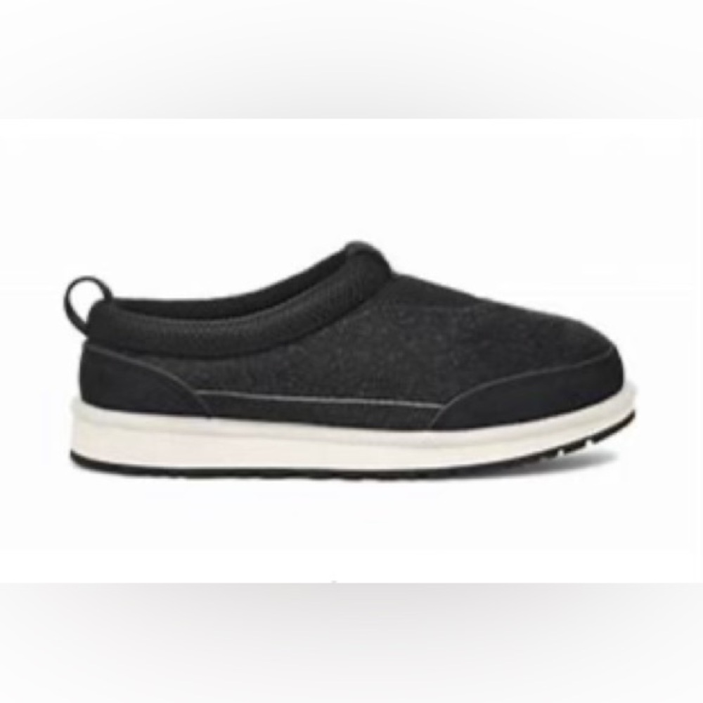 NWOT Men’s UGGS Tasman IOE Black Slip-On Loafer/Sneaker